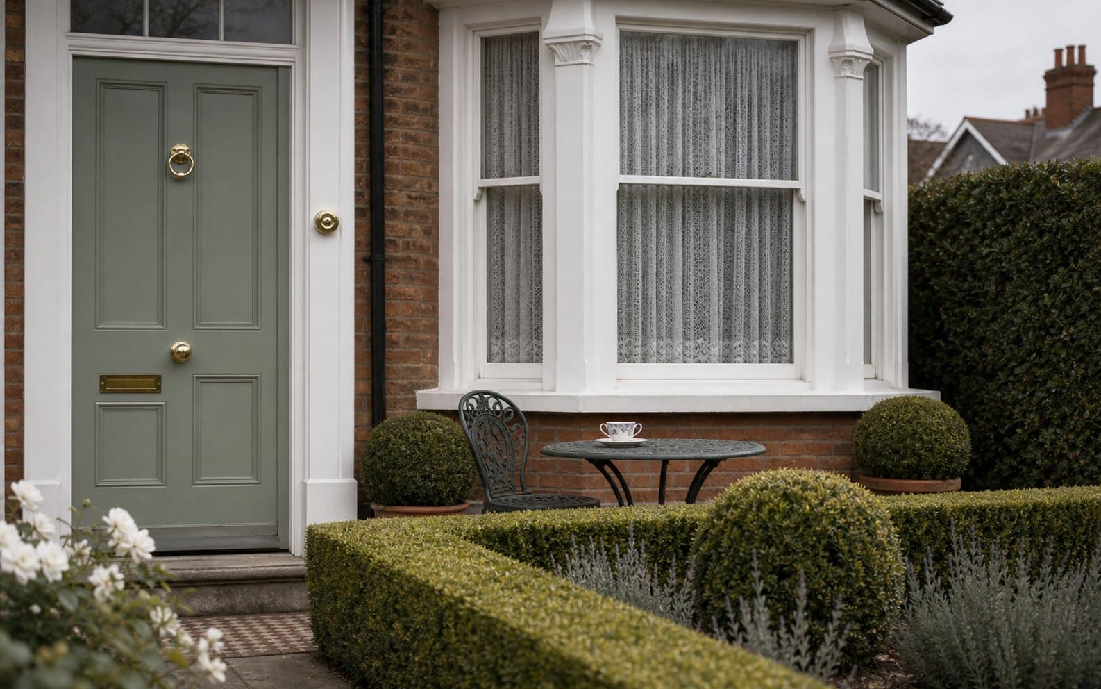 Resident Persists With Surname Repronunciation Despite Limited Local Interest